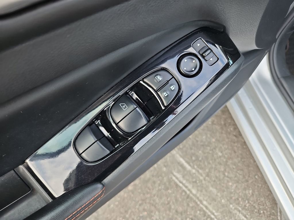 Used 2024 Nissan Altima 2.5 SR image 25