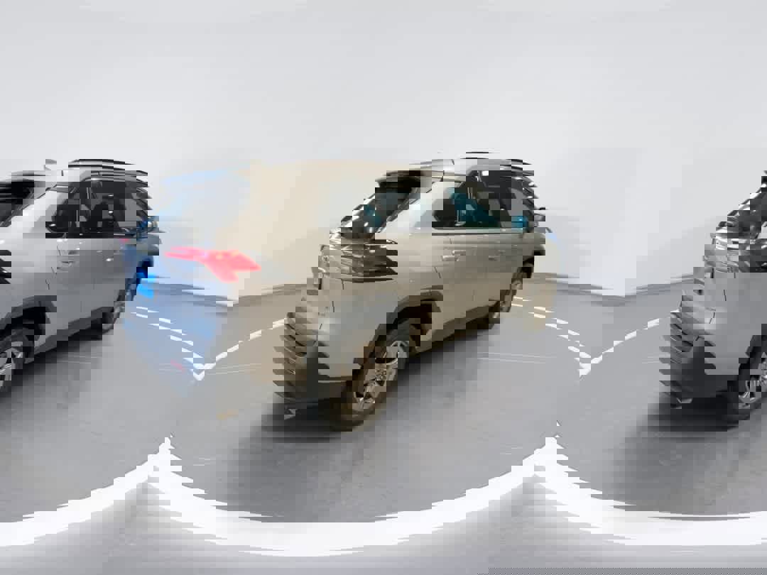 Certified 2025 Toyota RAV4 XLE image 9