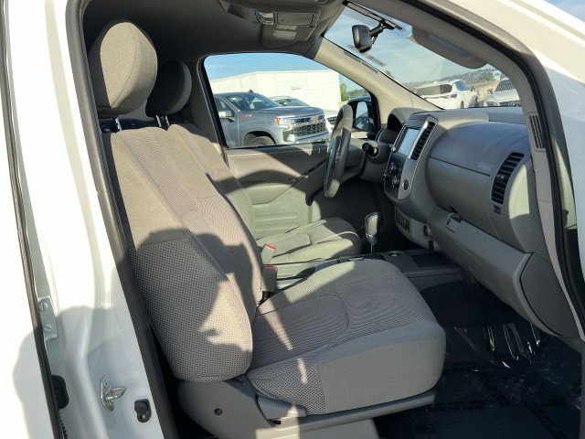 Used 2020 Nissan Frontier SV w/ Midnight Edition Floor Mats image 28