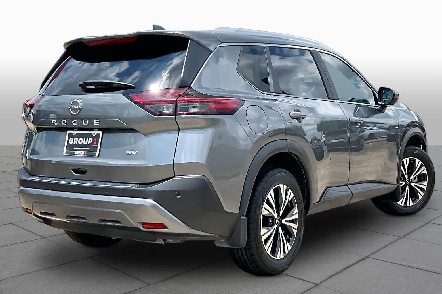 Certified 2023 Nissan Rogue SV w/ SV Premium B Package FWD image 12