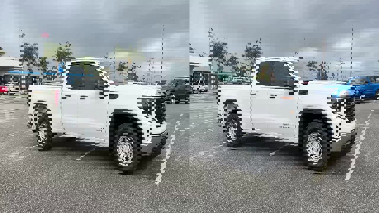 New 2026 GMC Sierra 1500 Pro image 5