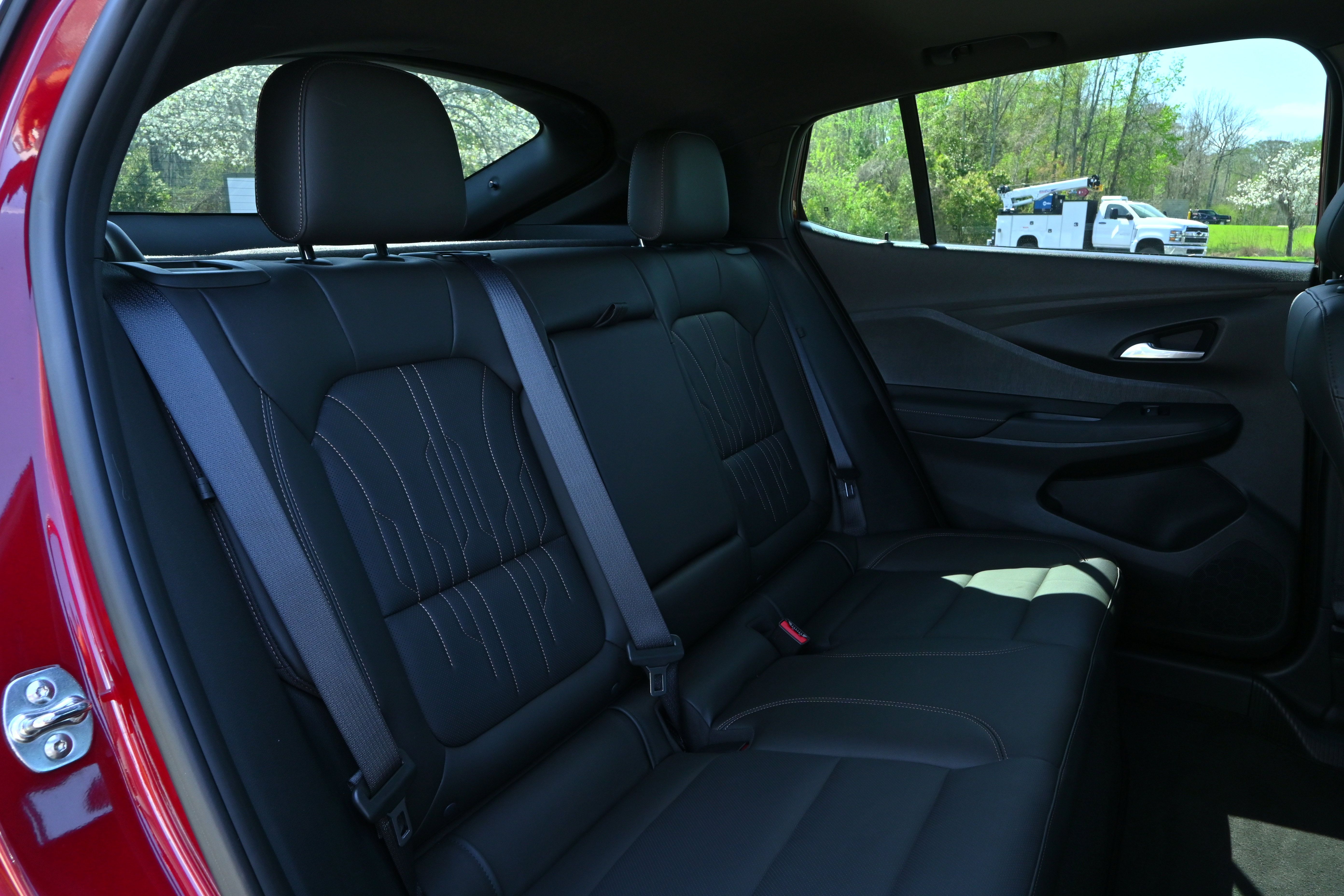 Used 2024 Buick Envista Avenir image 11