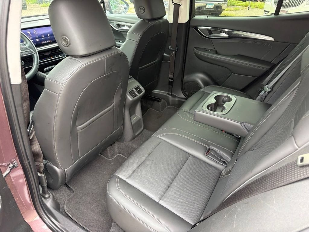 Used 2024 Buick Envision Preferred AWD/4WD image 18