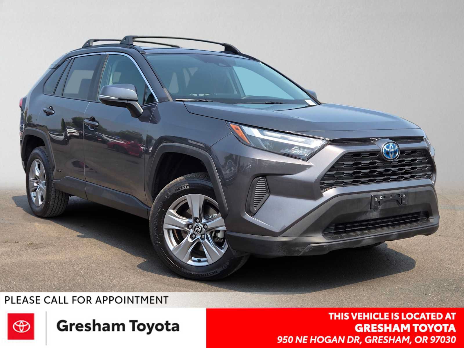Used 2022 Toyota RAV4 XLE w/ Convenience Package