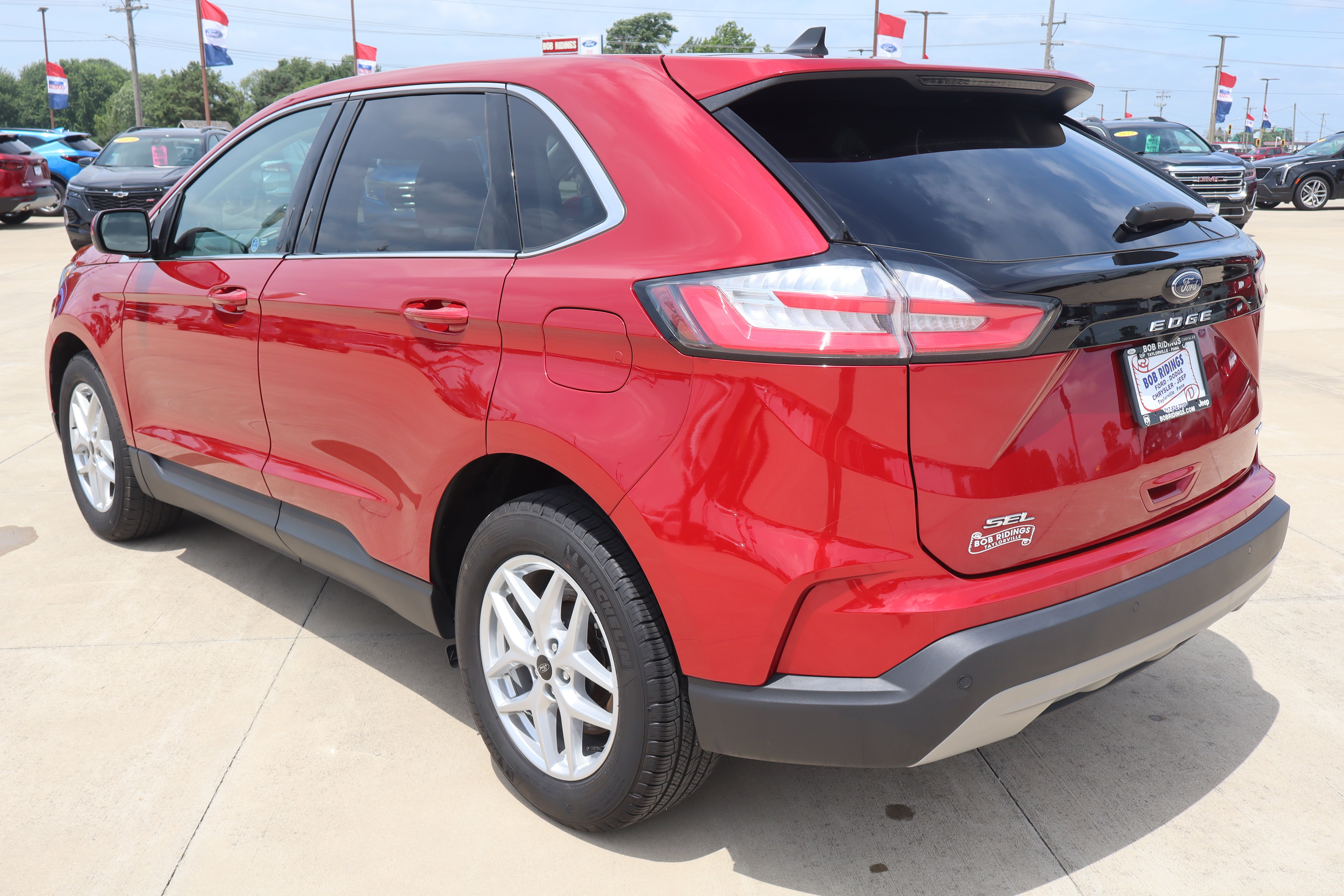 Used 2024 Ford Edge SEL w/ Convenience Package AWD/4WD image 8