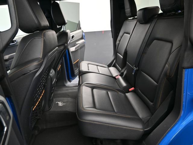 Used 2021 Ford Bronco Badlands image 13