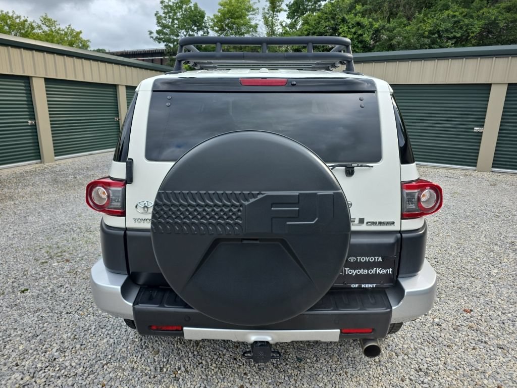 Used 2014 Toyota FJ Cruiser 4WD w/ Upgrade Package image 6