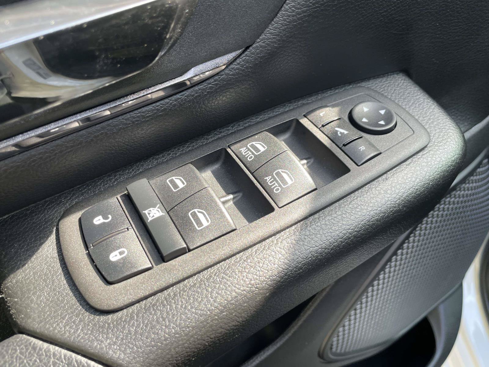 Used 2023 RAM 1500 Big Horn AWD/4WD image 19