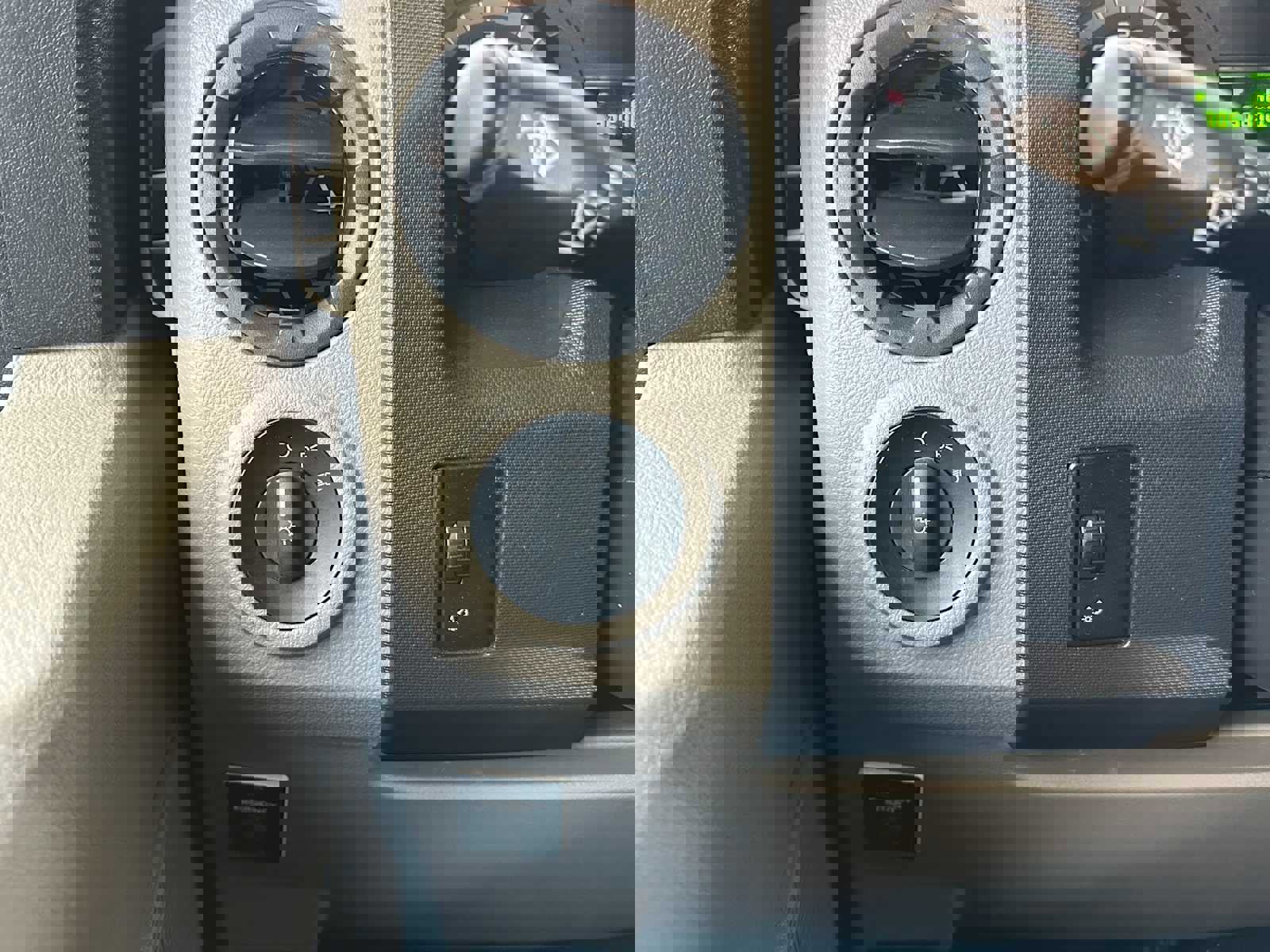 Used 2011 Ford E-450 and Econoline 450 Super Duty w/ Motorhome Prep Pkg image 43