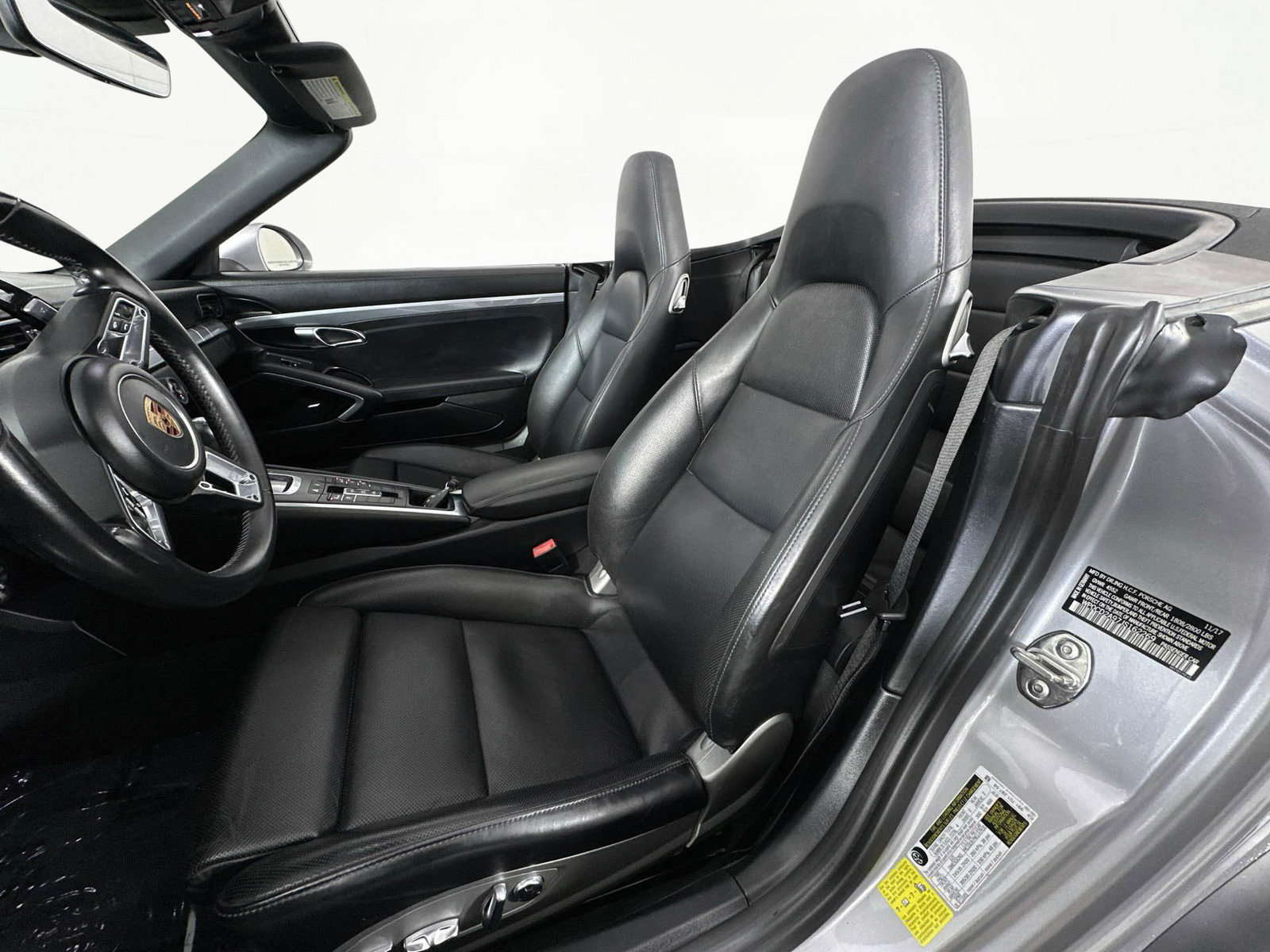 Used 2018 Porsche 911 Turbo w/ Light Design Package image 11