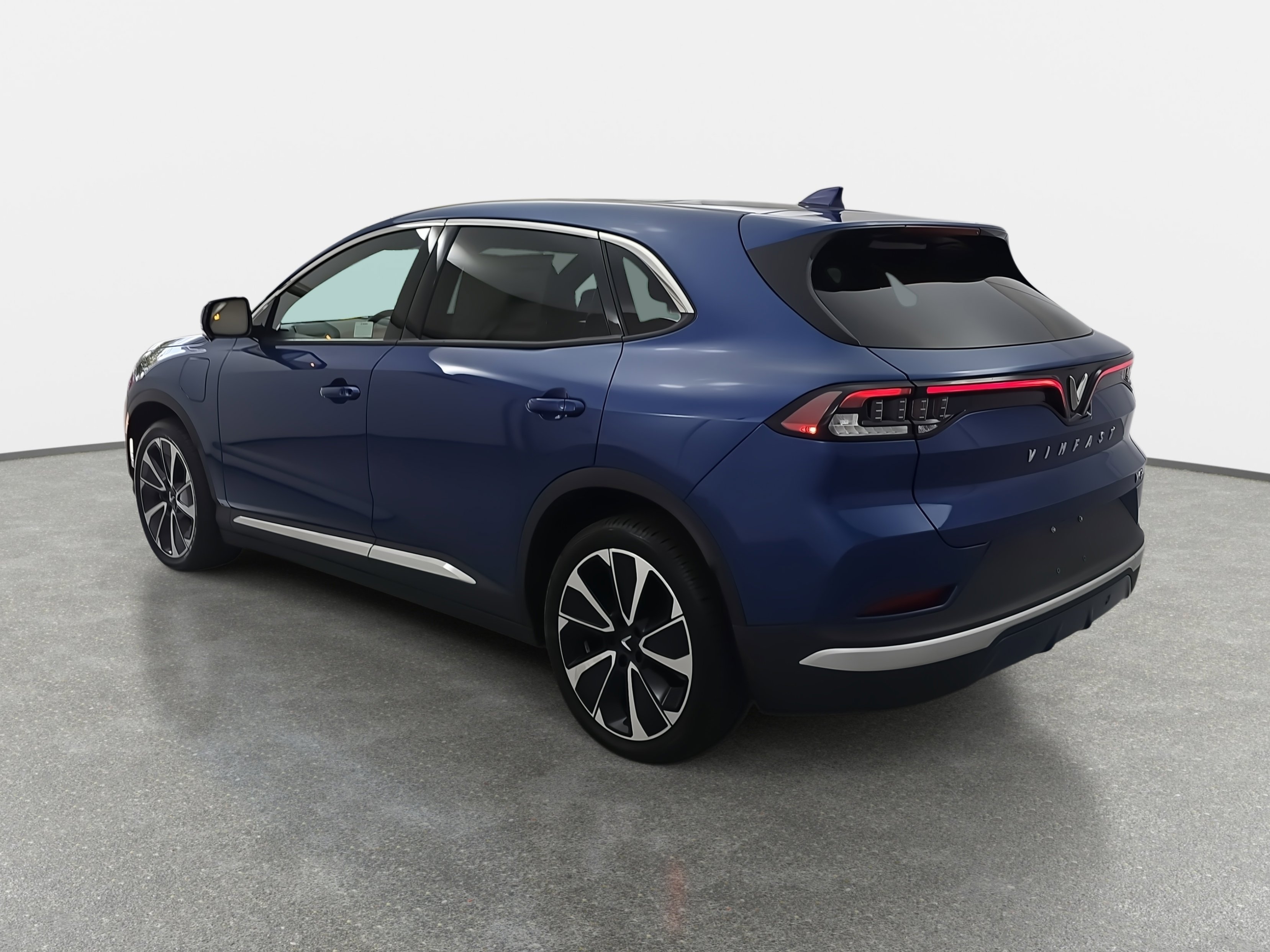 New 2025 VinFast VF 8 Plus image 7