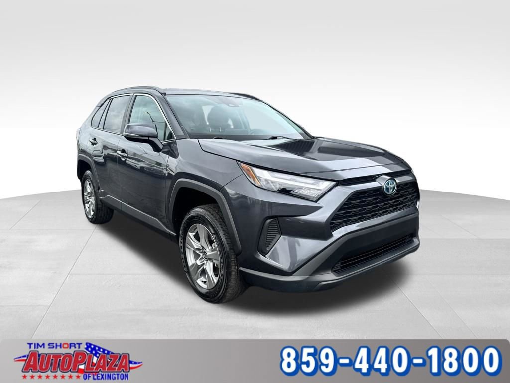 Used 2024 Toyota RAV4 XLE w/ Convenience Package AWD/4WD image 12