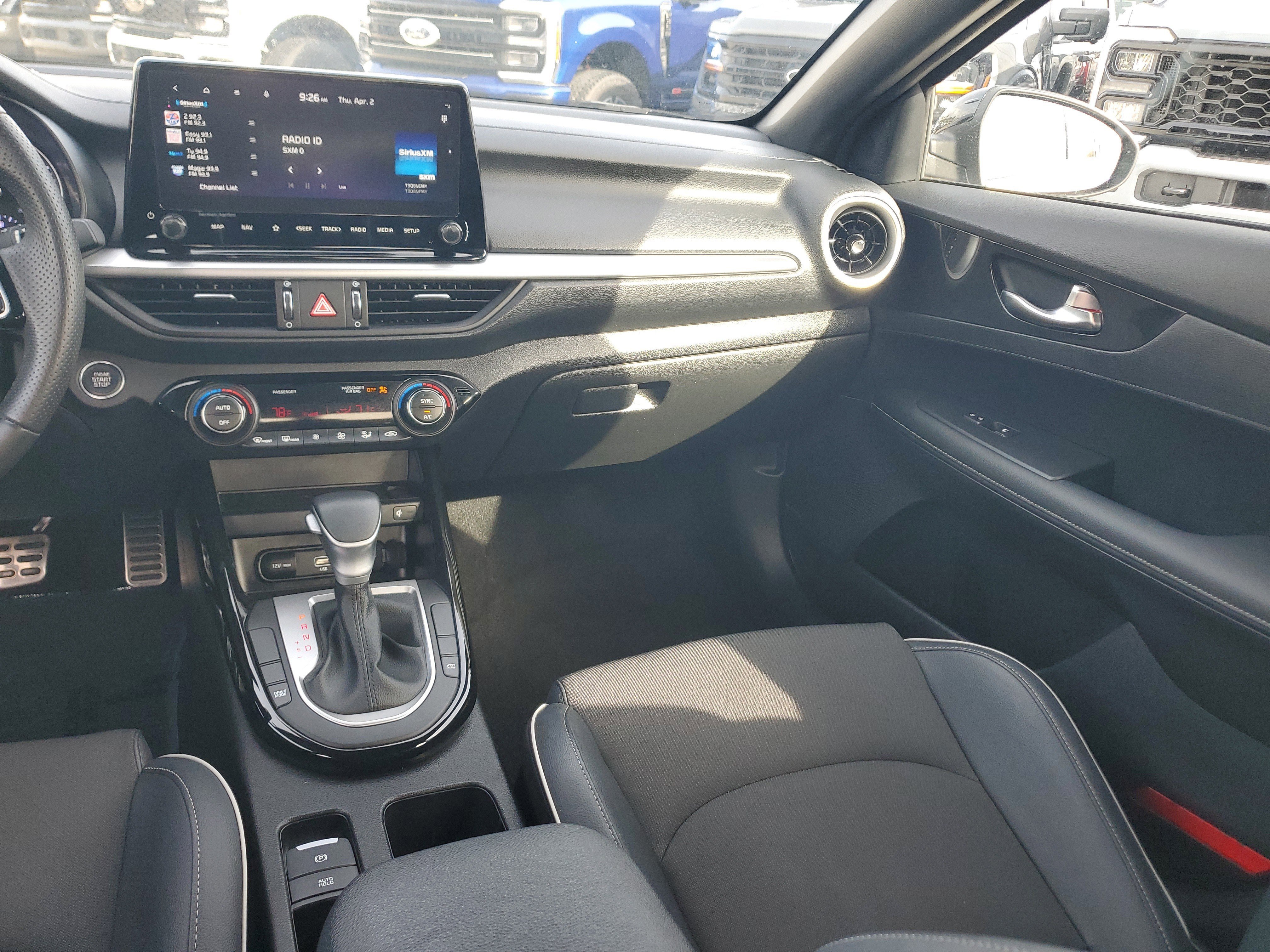 Used 2024 Kia Forte GT-Line w/ GT-Line Premium Package image 14