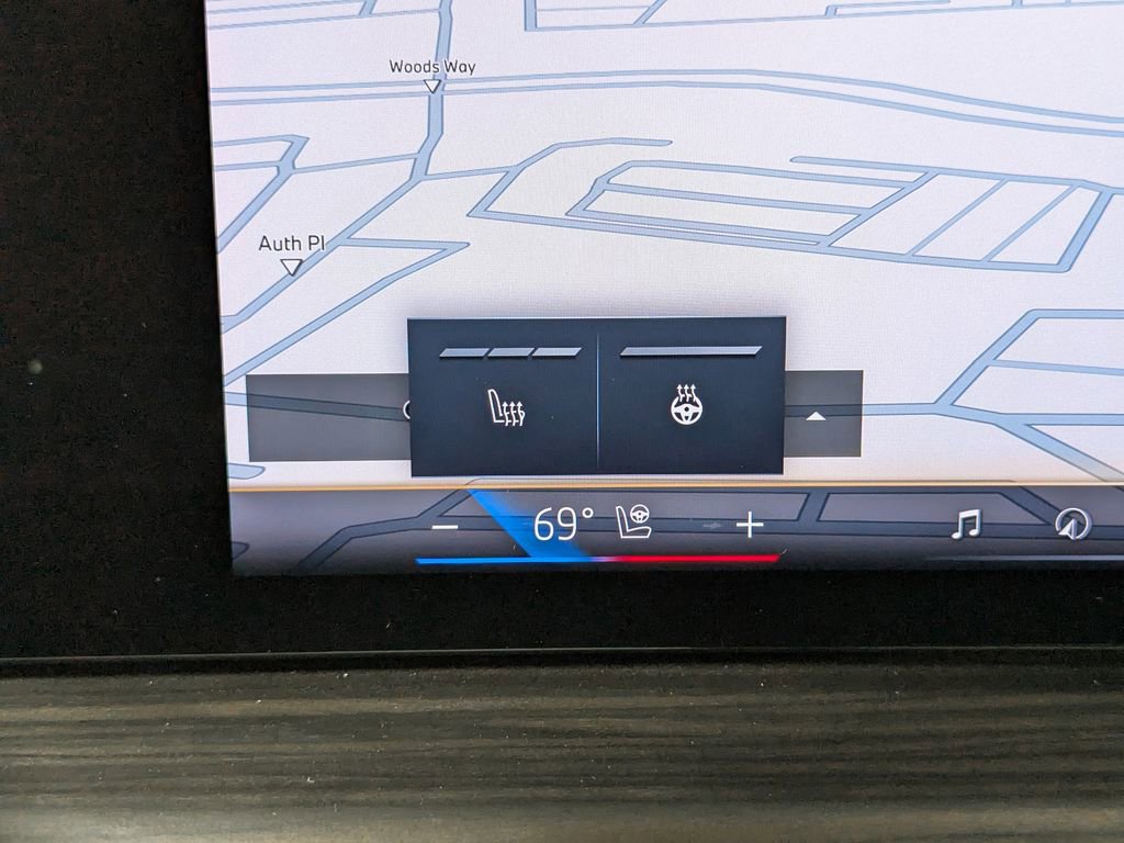 Certified 2025 BMW X5 xDrive40i w/ Premium Package image 25