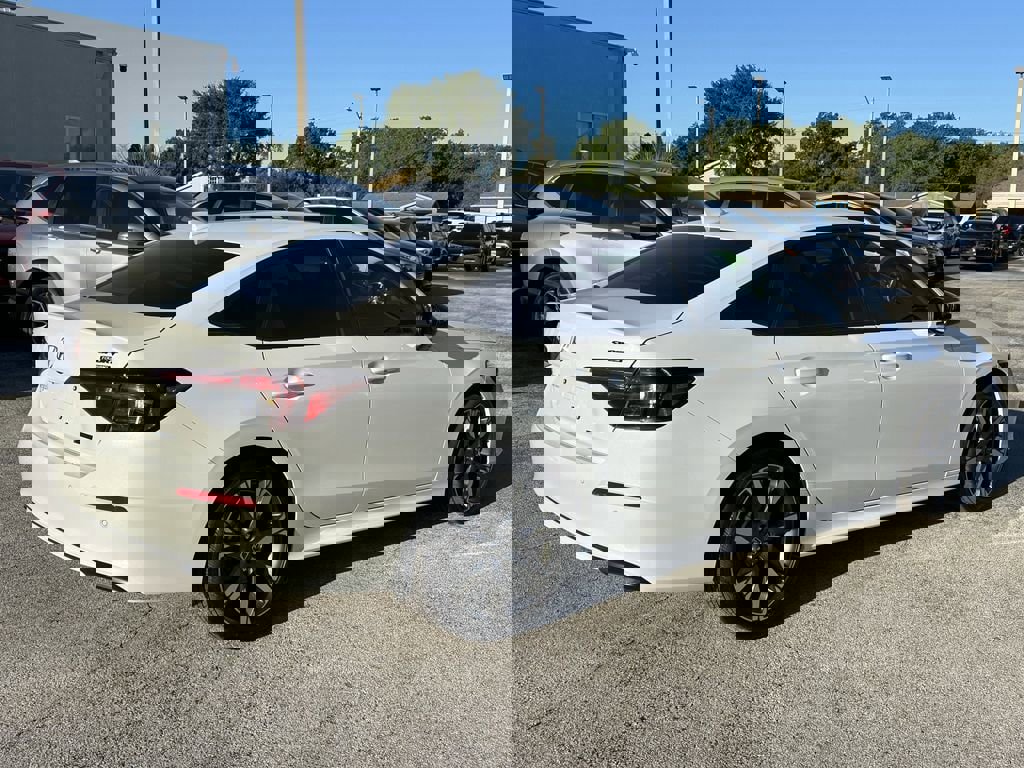 Used 2026 Honda Civic Sport Touring image 5