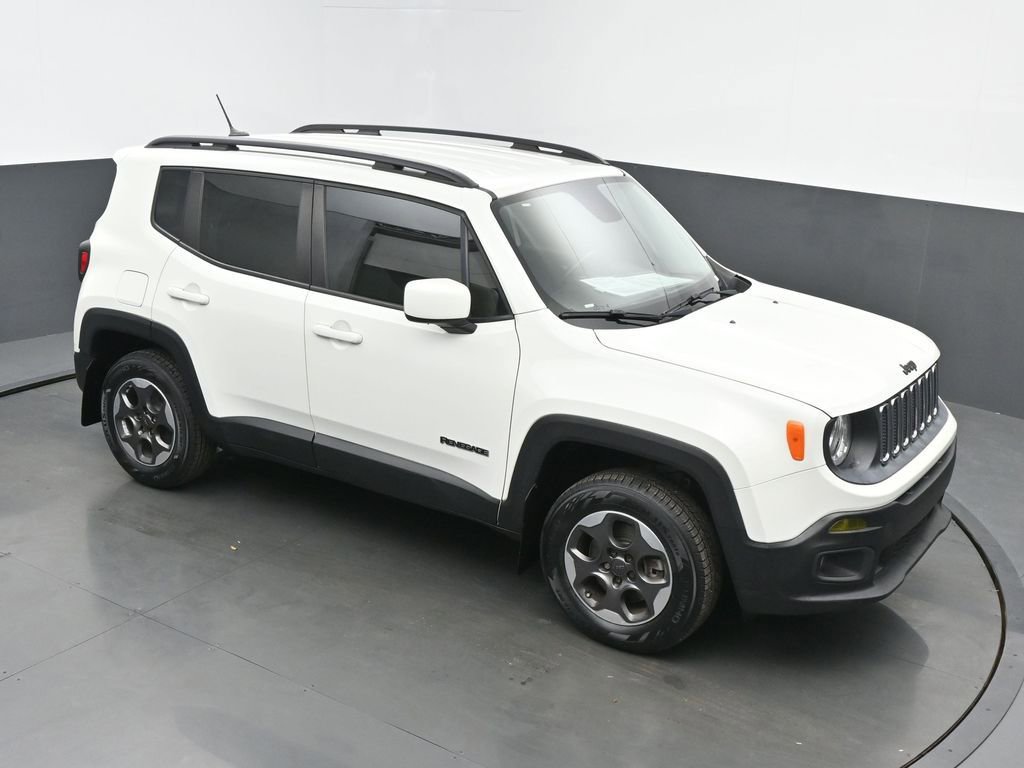 Used 2015 Jeep Renegade Latitude AWD/4WD image 42