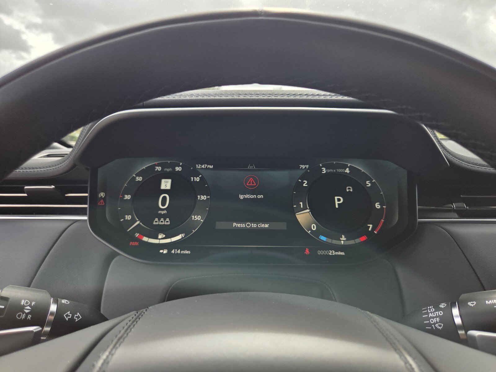 New 2025 Land Rover Range Rover Sport SE image 17