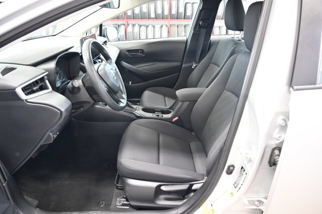 Used 2023 Toyota Corolla LE FWD image 10