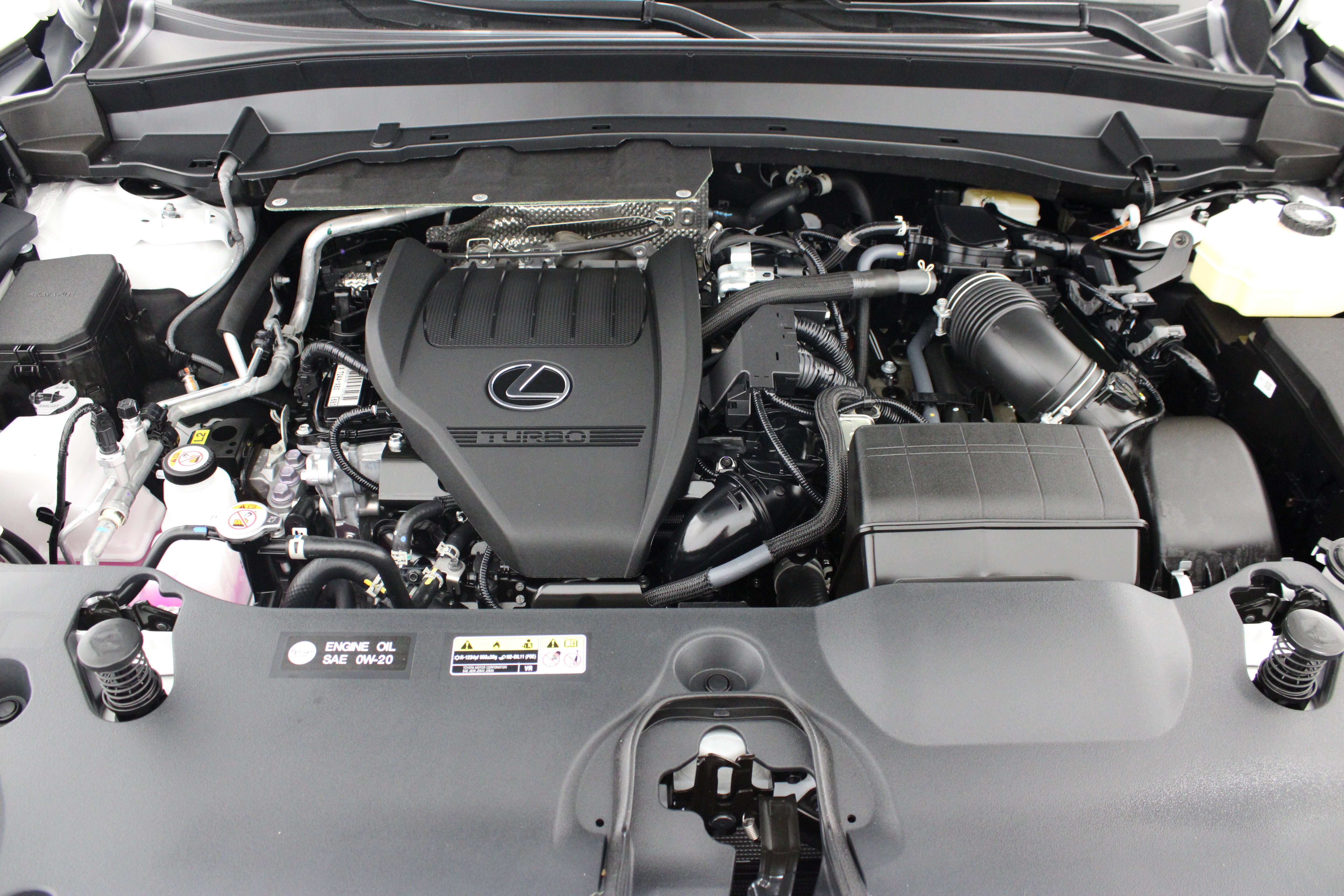 Used 2026 Lexus TX 500h AWD w/ Technology Package image 38