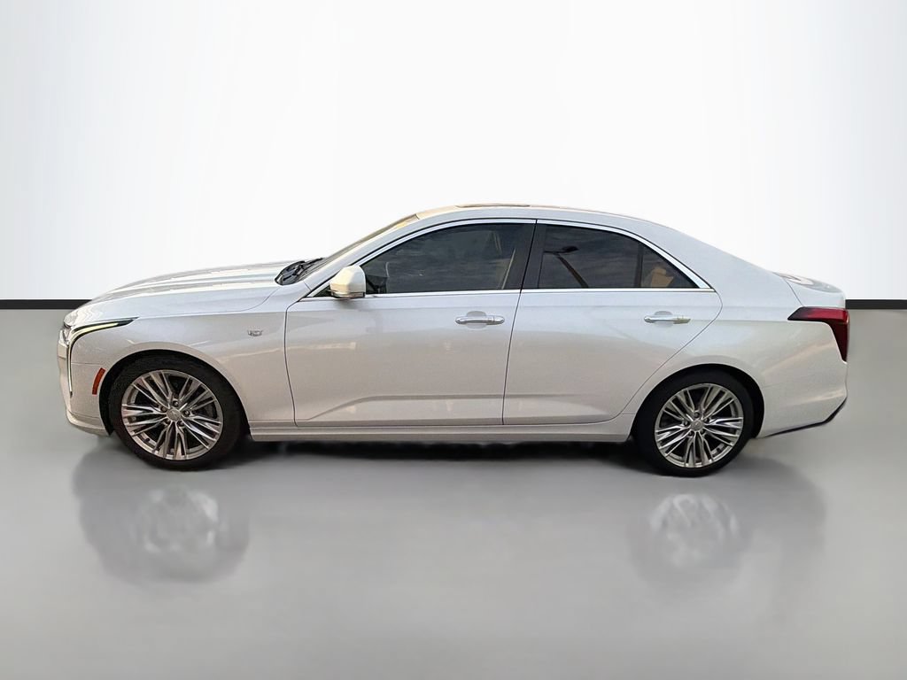 Used 2020 Cadillac CT4 Premium Luxury RWD image 4