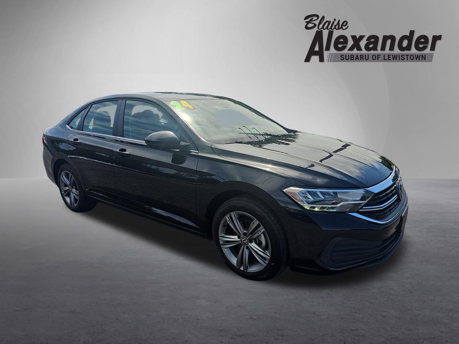 Used 2024 Volkswagen Jetta SE