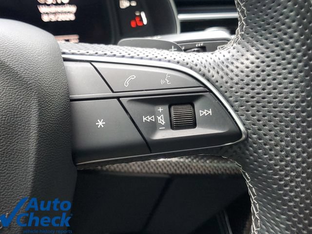 Used 2023 Audi SQ7 Prestige AWD/4WD image 24