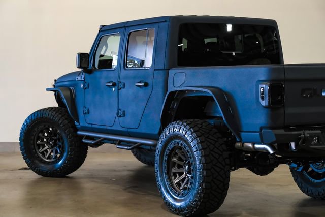 Used 2025 Jeep Gladiator Sport AWD/4WD image 23