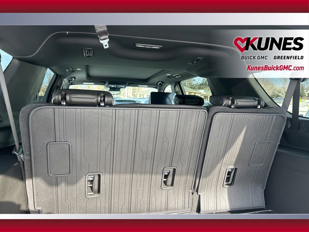 New 2026 GMC Yukon XL Elevation w/ Elevation Premium Package image 32