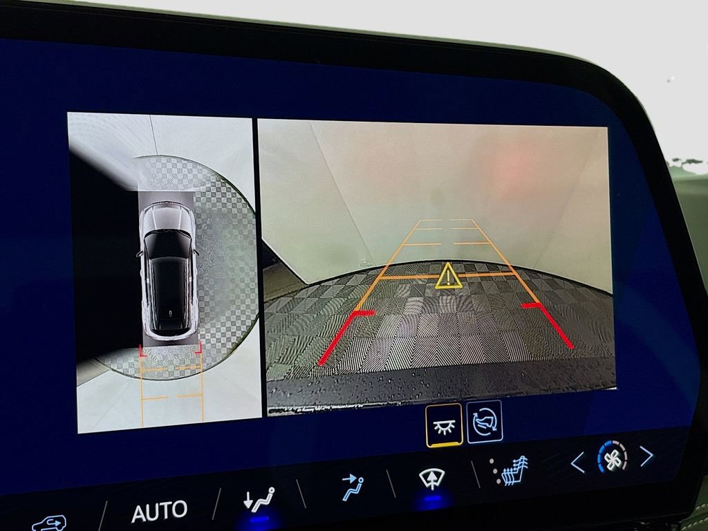 Used 2026 Chevrolet Blazer EV LT image 17