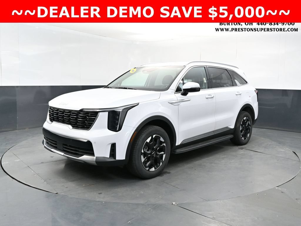 New 2025 Kia Sorento S AWD/4WD image 1