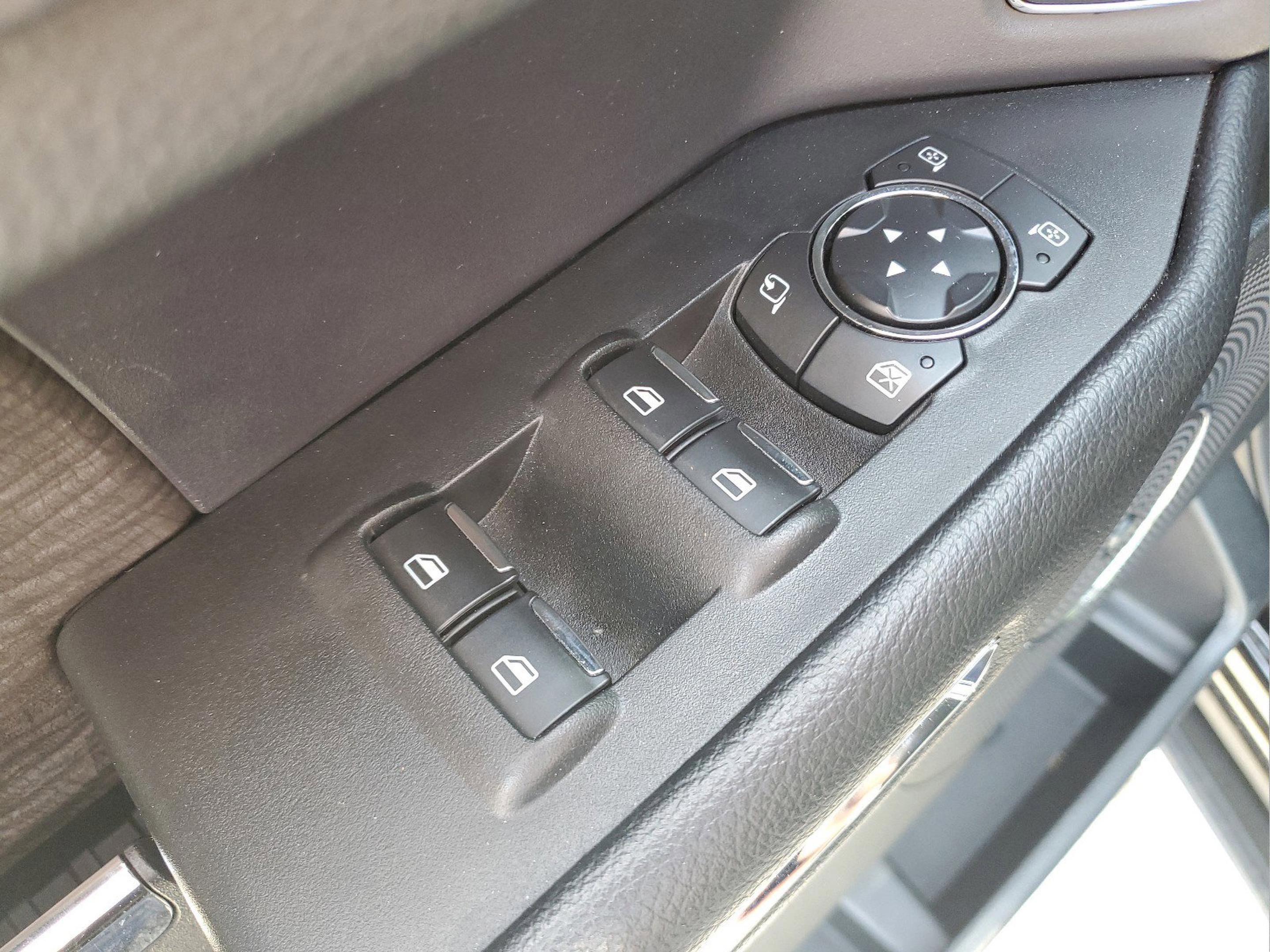 Used 2020 Ford Expedition Limited w/ Equipment Group 301A image 15