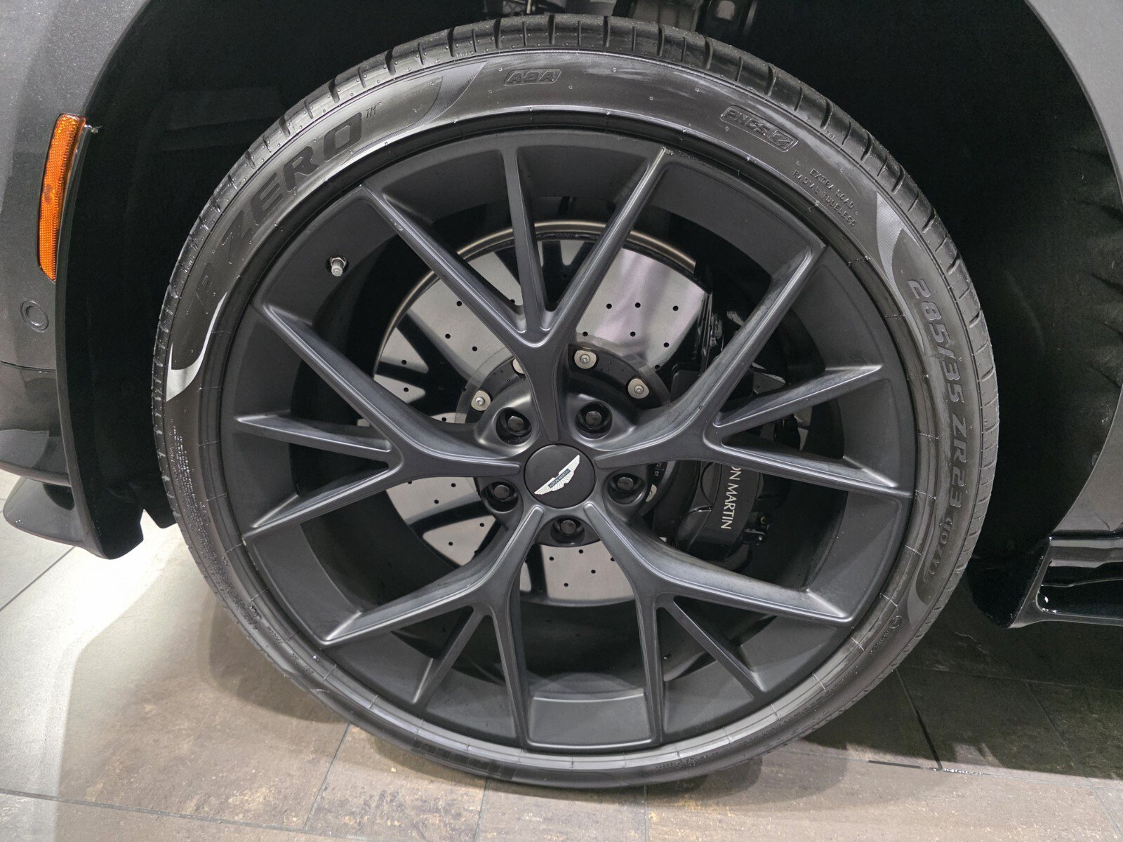 Used 2025 Aston Martin DBX 707 AWD/4WD image 4