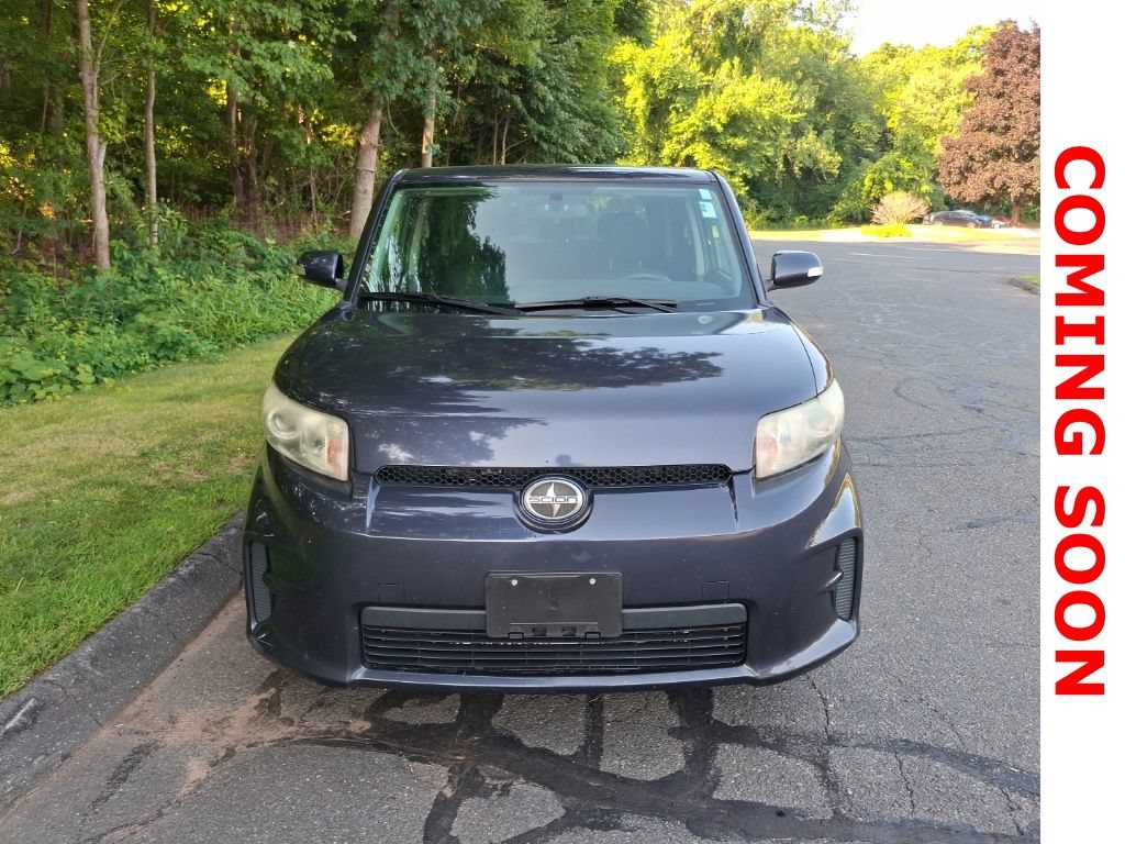 Used 2012 Scion xB FWD image 3