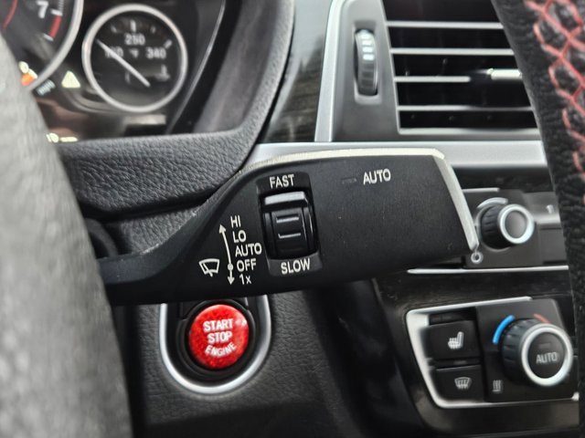 Used 2017 BMW 330i xDrive Sedan AWD/4WD image 23