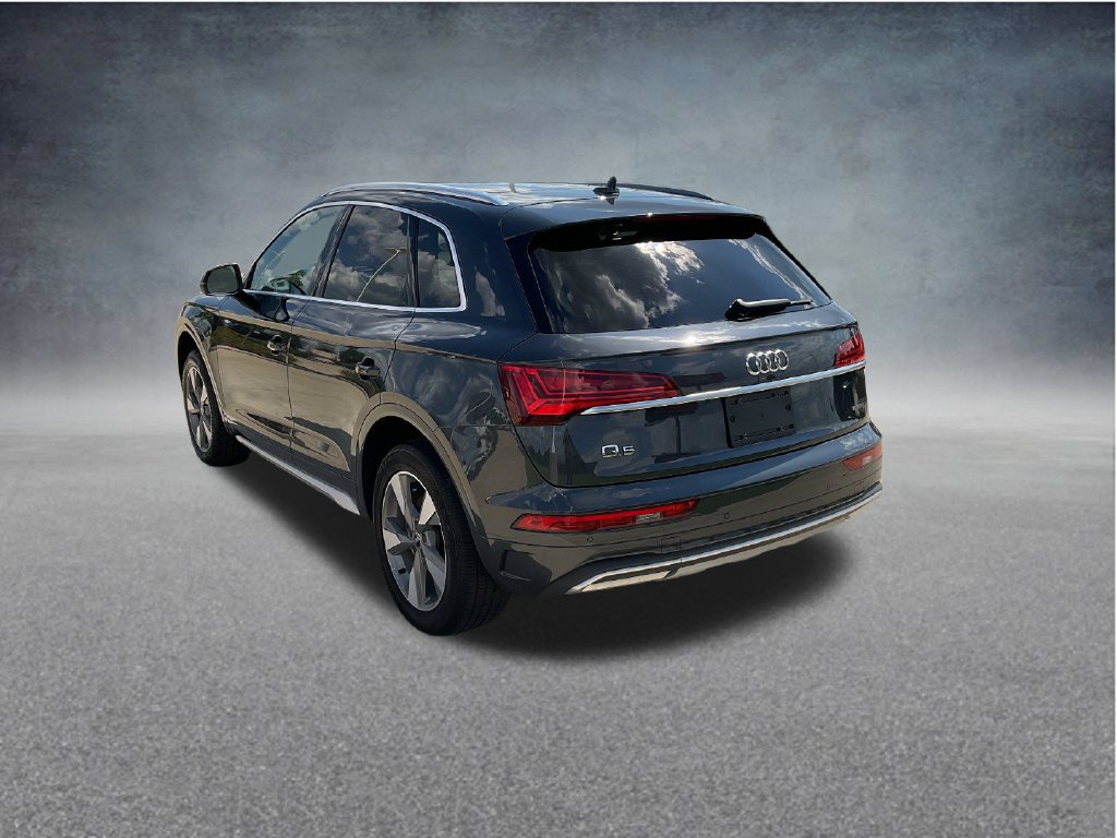 Used 2023 Audi Q5 2.0T Premium Plus w/ Premium Plus Package AWD/4WD image 5