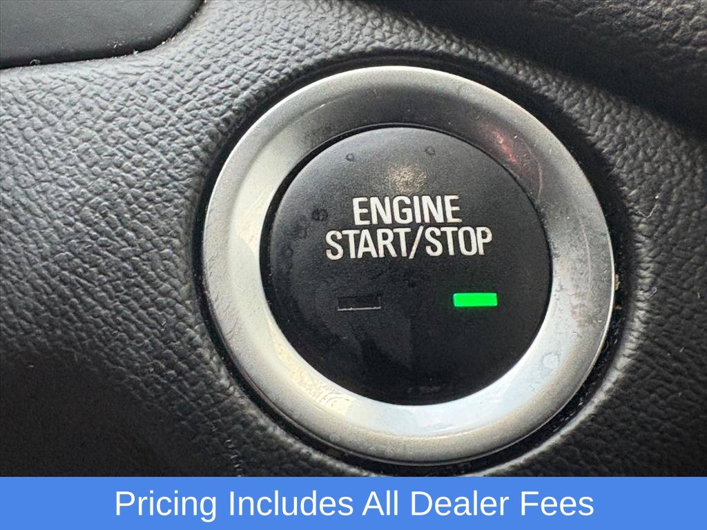 Used 2021 Chevrolet Equinox LT AWD/4WD image 12