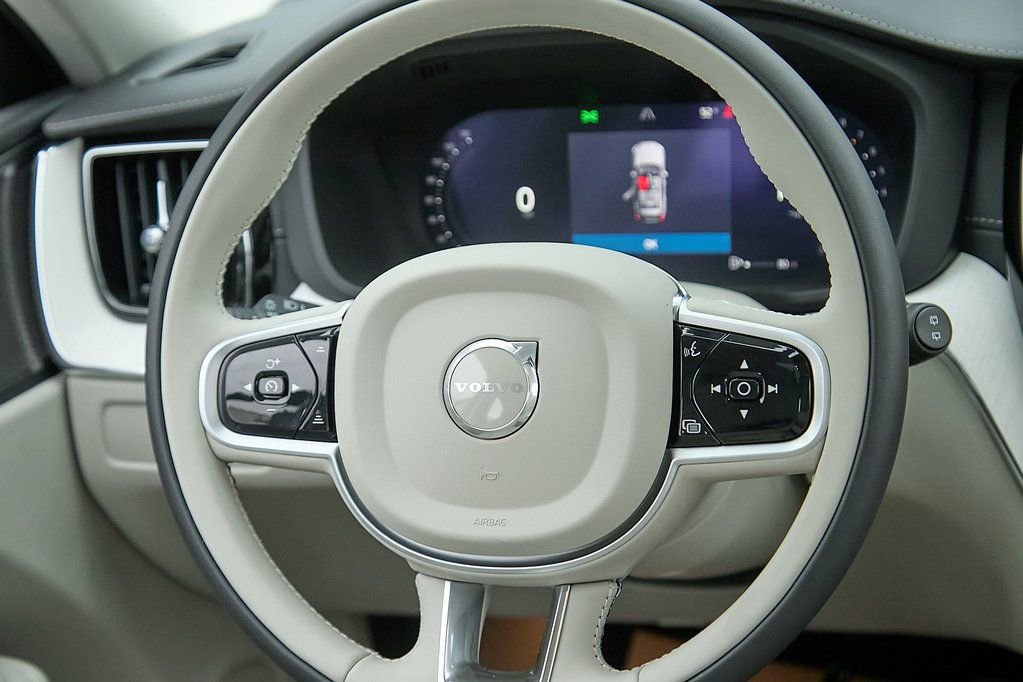 New 2026 Volvo XC60 B5 Ultra w/ Protection Package Premier image 24