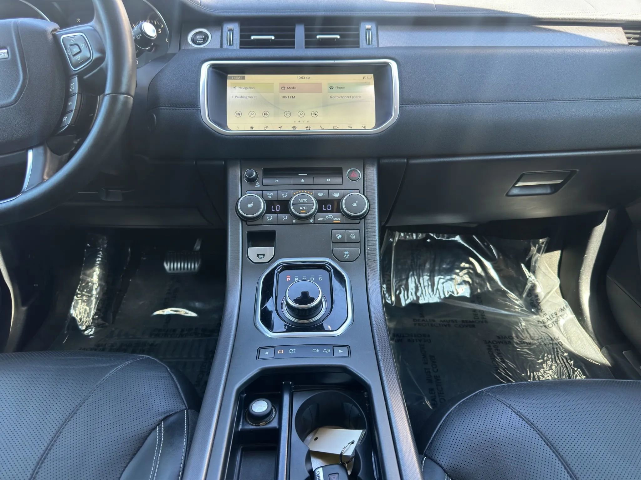 Used 2018 Land Rover Range Rover Evoque HSE AWD/4WD image 19