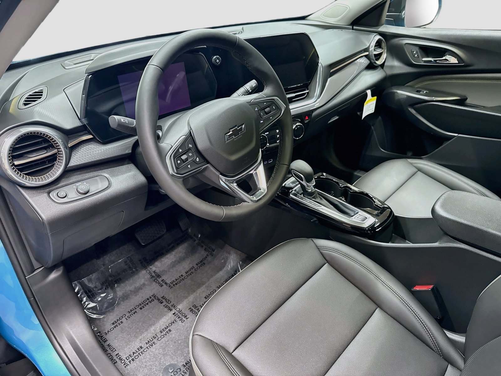 New 2026 Chevrolet Trax ACTIV w/ Sunroof Package FWD image 10