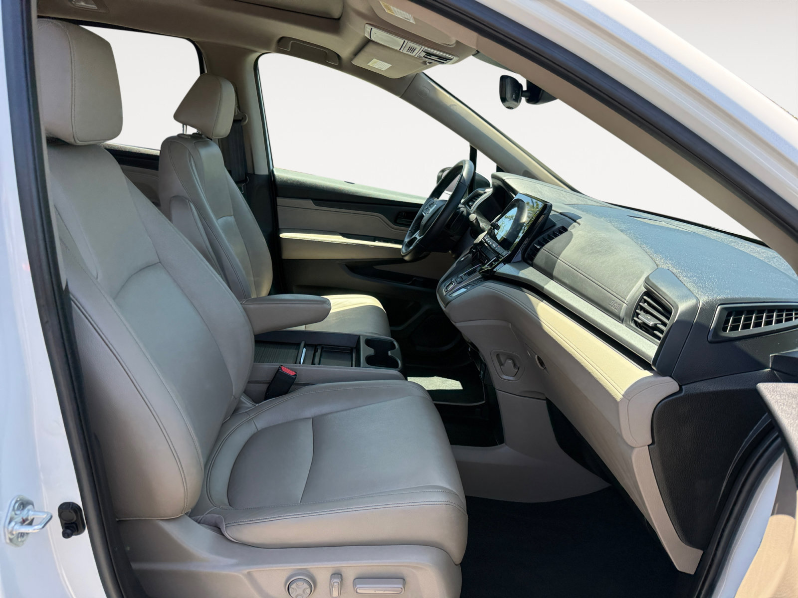 Used 2023 Honda Odyssey EX-L image 19