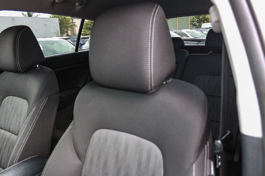 Used 2017 Kia Sportage LX FWD image 25