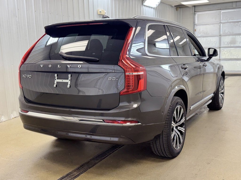 Used 2024 Volvo XC90 B5 Plus image 5