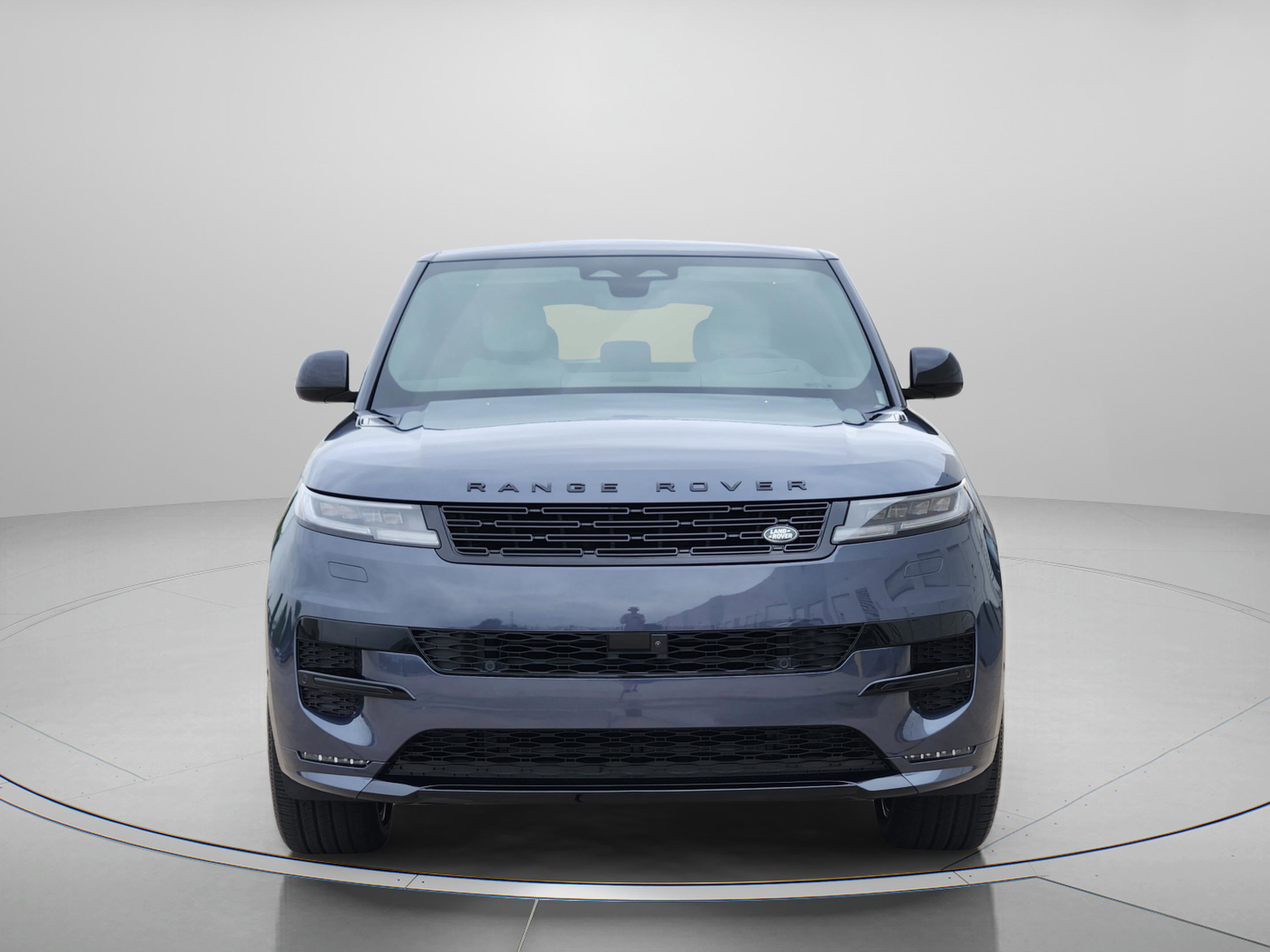New 2026 Land Rover Range Rover Sport Dynamic SE AWD/4WD image 6
