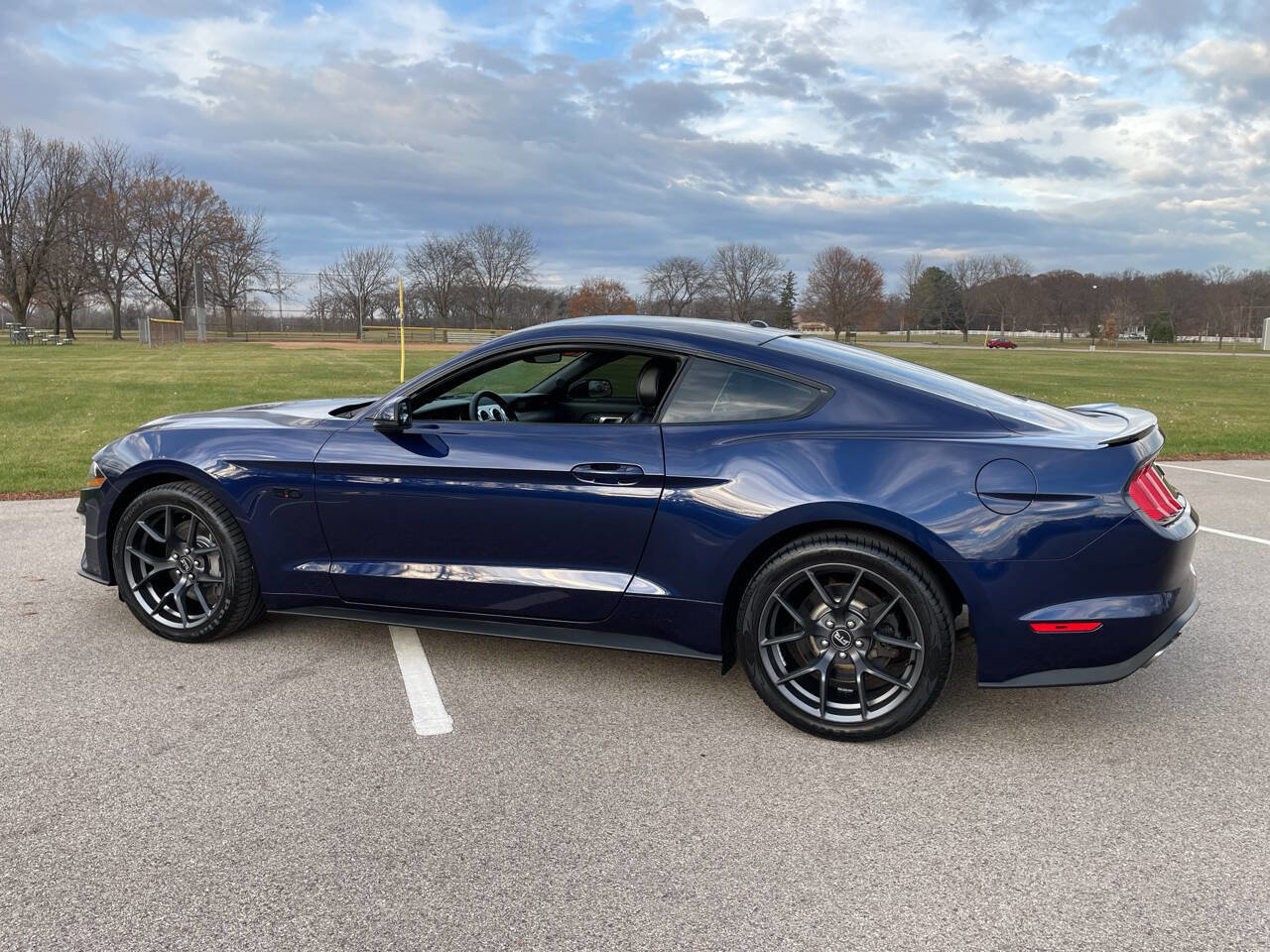 Used 2018 Ford Mustang GT Premium w/ Black Accent Package image 3