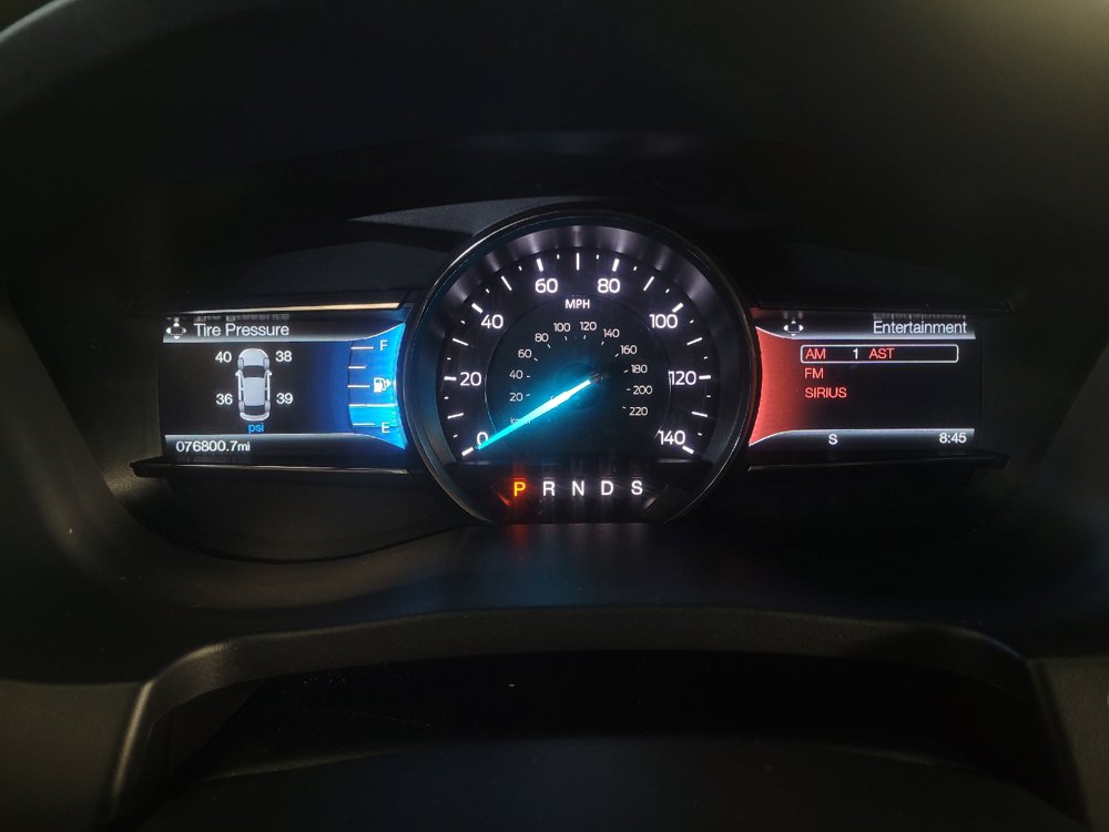 Used 2016 Ford Explorer XLT w/ Equipment Group 202A AWD/4WD image 23
