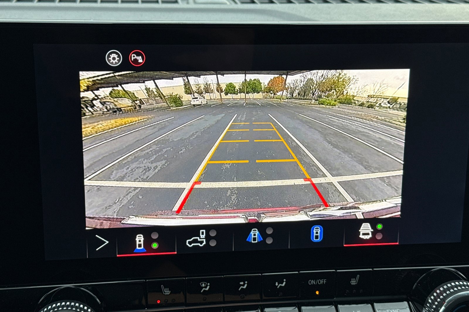 New 2026 GMC Canyon Elevation w/ Convenience Package image 20