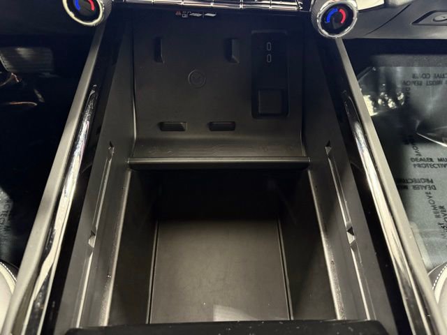 Used 2025 Chevrolet Silverado EV LT image 37