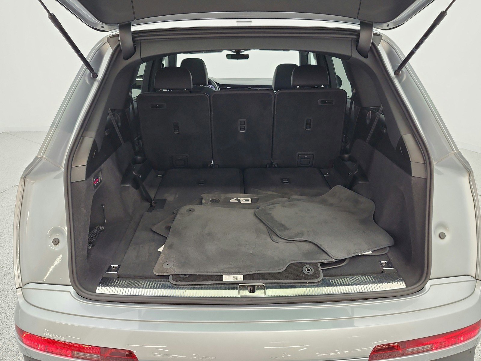 Used 2023 Audi Q7 3.0T Premium Plus w/ Premium Plus Package image 24