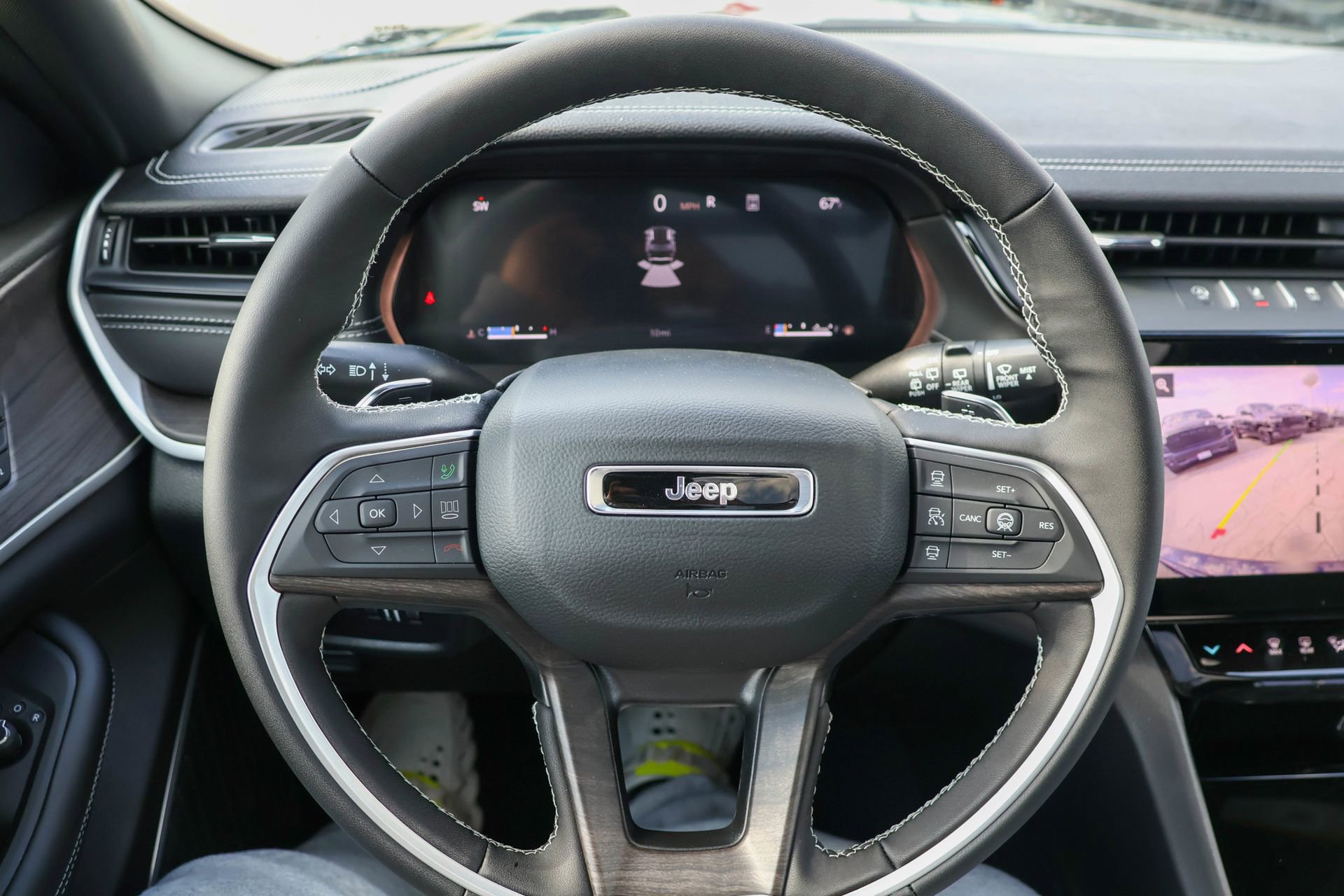 New 2026 Jeep Grand Cherokee Limited image 28