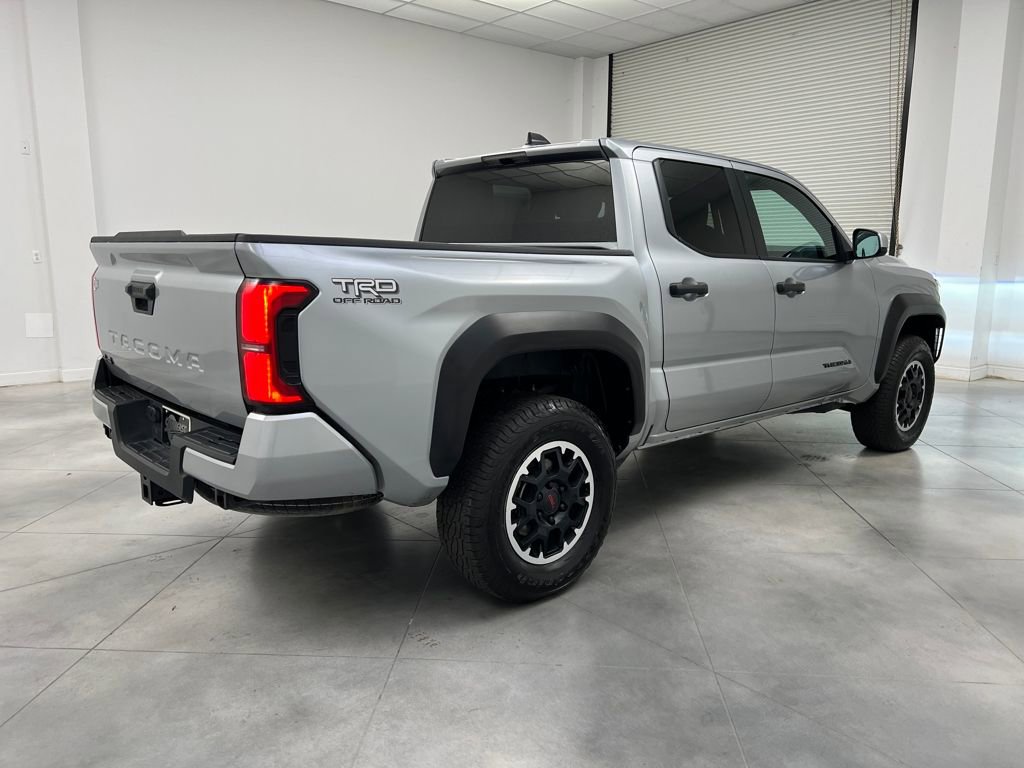 Used 2024 Toyota Tacoma TRD Off-Road AWD/4WD image 7